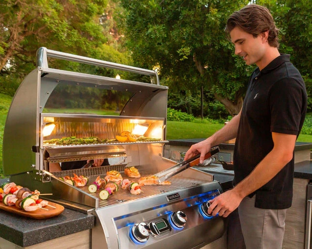 Fire Magic Grills Echelon E660i 3 Burner Built-In BBQ (H Shaped Burners) With Digital Thermometer And Magic Window - Image 2