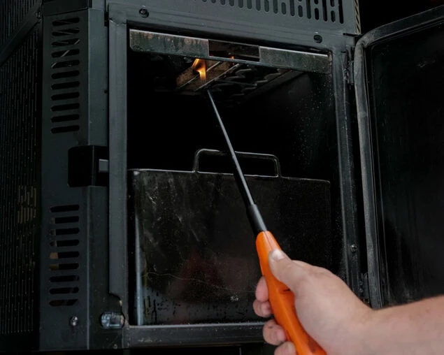 Masterbuilt Gravity Series 800 Digital Charcoal Grill + Smoker - Image 8